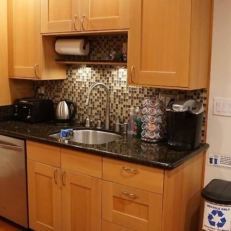 Luxury 1 Bedroom Unit-Walk To Beach -Baby Friendly Лос Анджелис Екстериор снимка