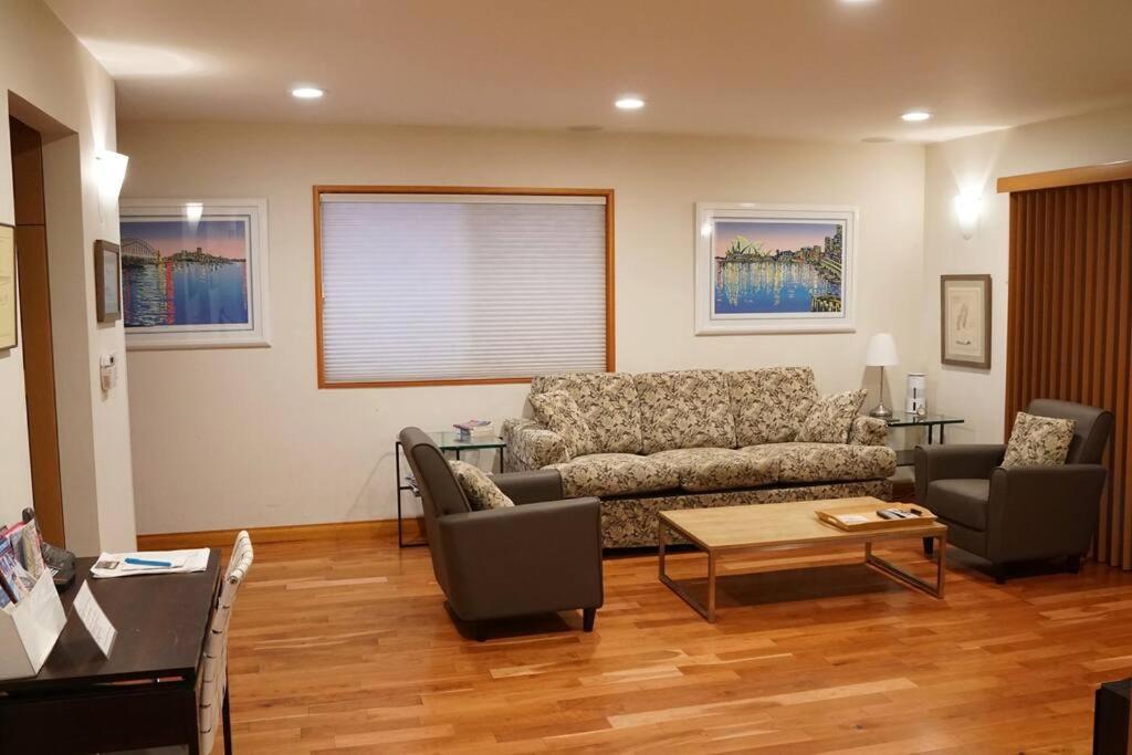 Luxury 1 Bedroom Unit-Walk To Beach -Baby Friendly Лос Анджелис Екстериор снимка